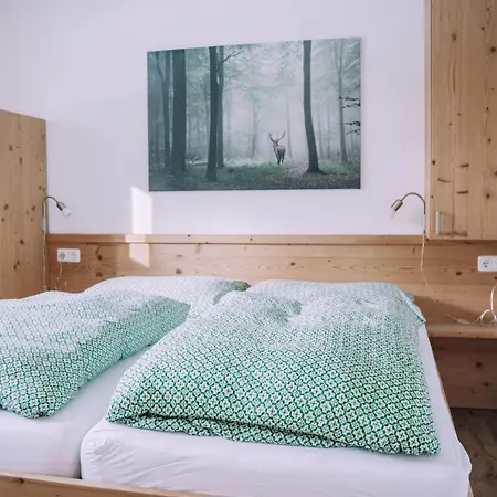 Konukevi Haus Renswouw 3*