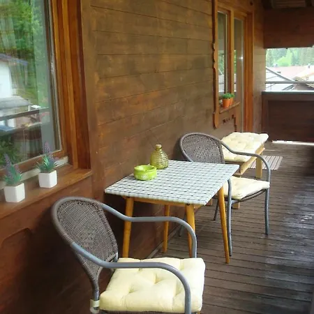 Haus Renswouw بيت ضيافة